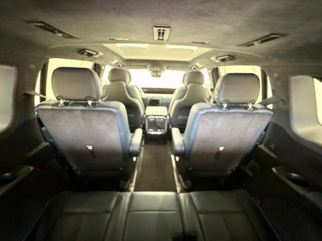 Used 2025 Cadillac Escalade IQ Luxury 2 w/ LPO, Premium Carpet Package AWD/4WD image 32