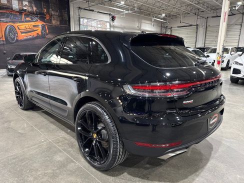 Used 2021 Porsche Macan image 37