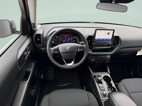 Used 2024 Ford Bronco Sport Badlands AWD/4WD image 7