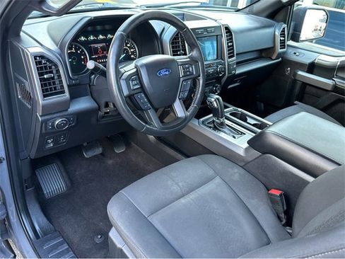 Used 2018 Ford F150 XLT w/ Equipment Group 302A Luxury image 7