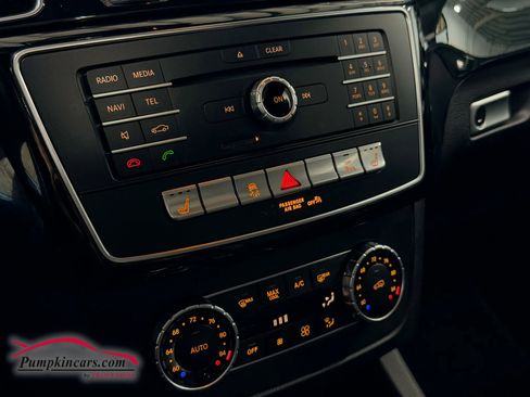 Used 2018 Mercedes-Benz GLE 350 GLE 350 4MATIC Sport Utility 4 w/ Premium 1 Package image 31