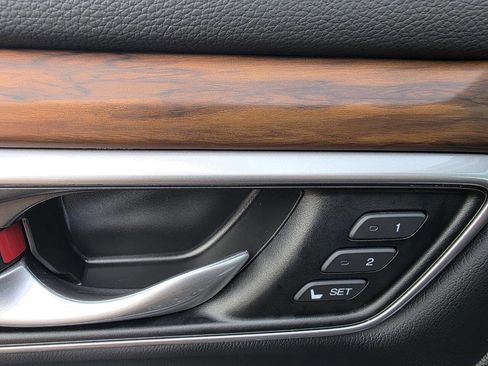 Used 2021 Honda CR-V EX-L image 19