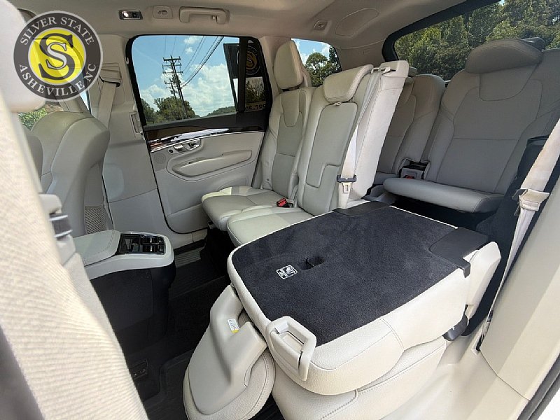 Used 2017 Volvo XC90 T6 Momentum w/ Vision Package AWD/4WD image 15
