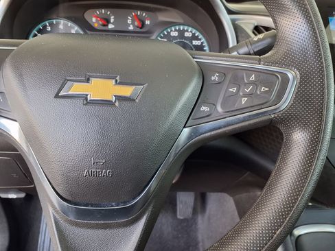 Used 2024 Chevrolet Malibu LT FWD image 25