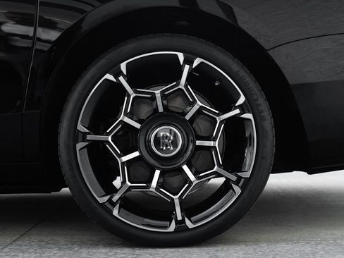 Used 2025 Rolls-Royce Ghost Black Badge image 4