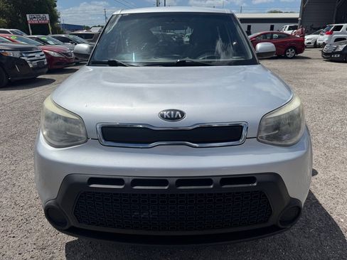 Used 2015 Kia Soul image 3