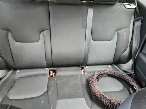 Used 2017 Jeep Renegade Trailhawk image 20