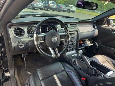 Used 2013 Ford Mustang GT Premium w/ Brembo Brake Pkg RWD image 4