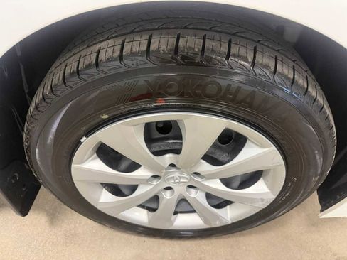 Used 2023 Toyota Corolla LE w/ Carpet Mat Package (TMS) FWD image 12