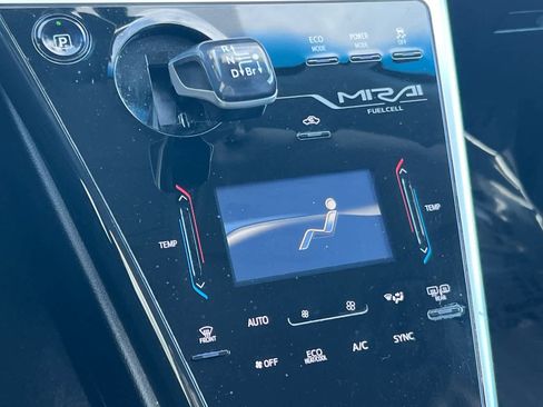 Used 2018 Toyota Mirai FWD image 22
