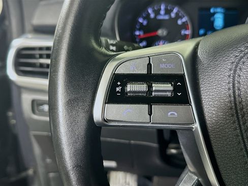 Used 2022 Kia Telluride LX FWD image 16
