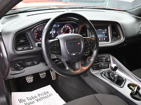 Used 2023 Dodge Challenger R/T image 17