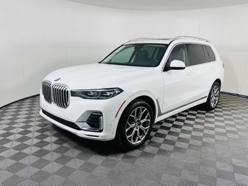 Used 2019 BMW X7 xDrive40i w/ Premium Package image 2