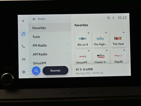 Certified 2024 Toyota Prius XLE FWD image 19
