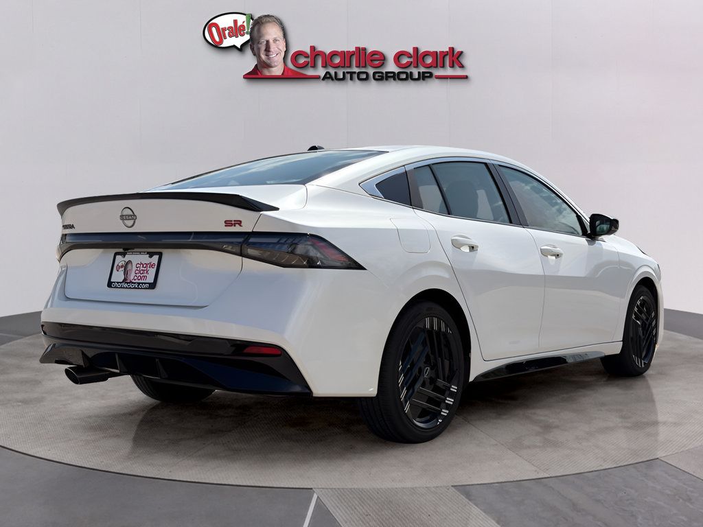 Used 2026 Nissan Sentra SR w/ Floor Mat Package FWD image 5