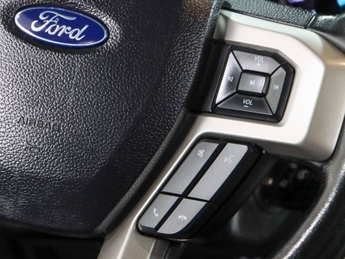 Used 2021 Ford F250 Lariat image 14