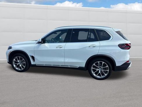 Used 2026 BMW X5 xDrive40i AWD/4WD image 2