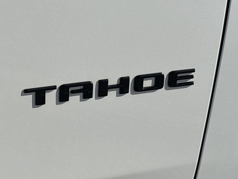 Used 2025 Chevrolet Tahoe Z71 w/ Z71 Off-Road Package AWD/4WD image 28