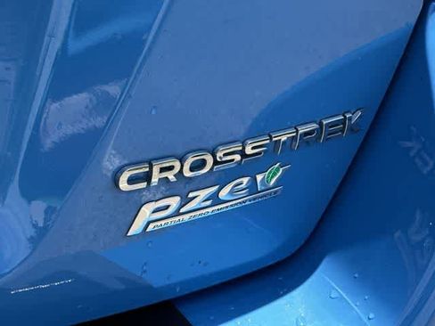 Used 2016 Subaru Crosstrek 2.0i Premium AWD/4WD image 18