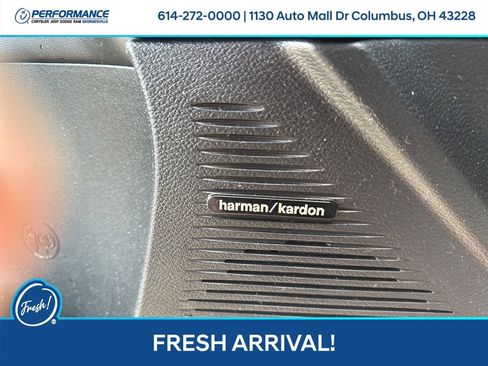 Used 2023 Dodge Challenger R/T w/ Plus Package image 13