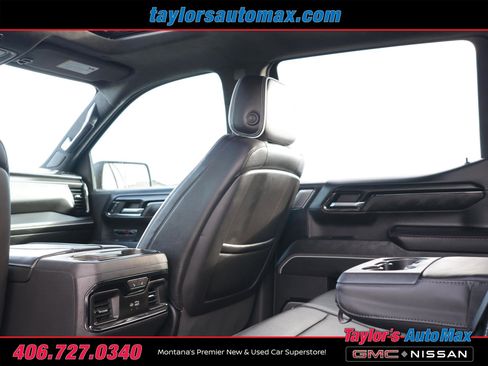 Used 2023 GMC Sierra 1500 AT4X image 44