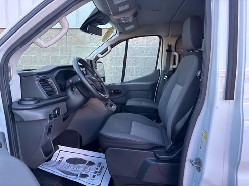 Used 2023 Ford Transit 350 XLT image 13