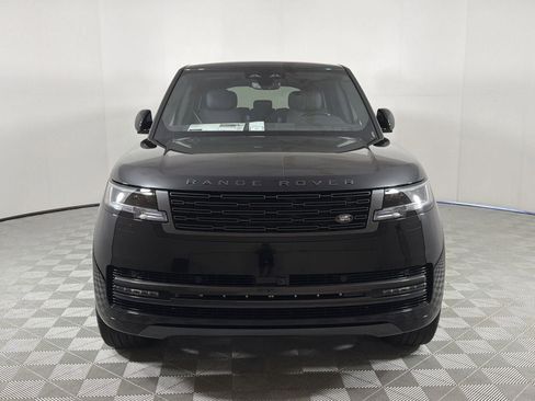 New 2026 Land Rover Range Rover Long Wheelbase SE image 8