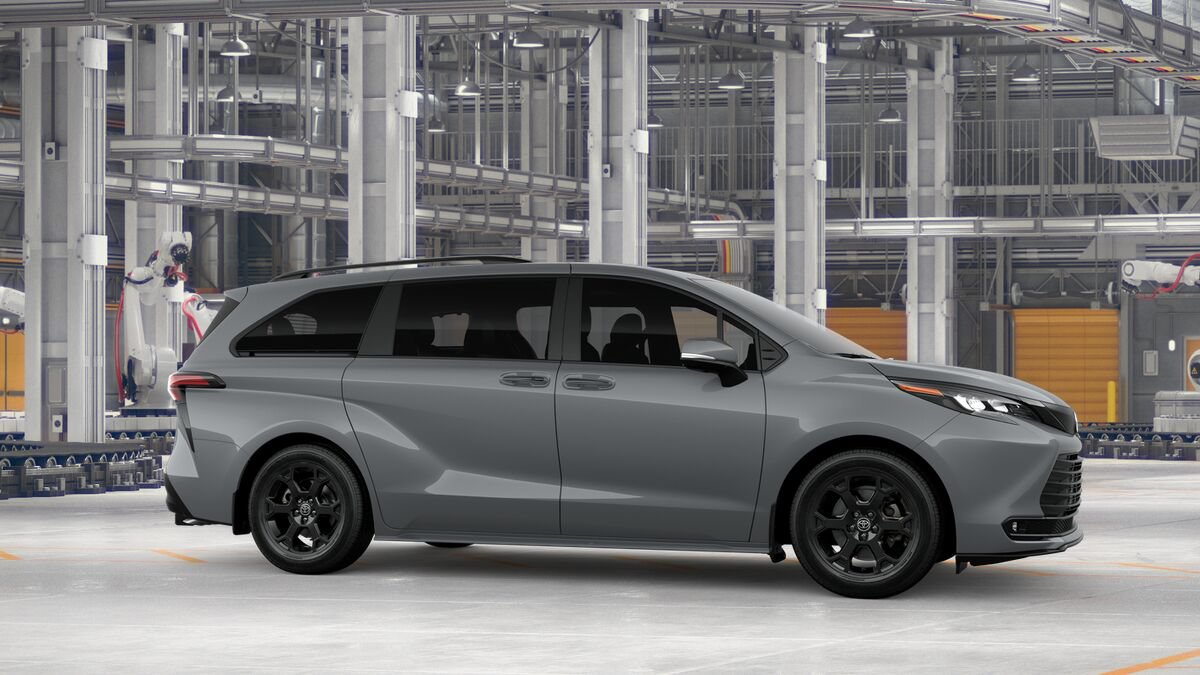 New 2026 Toyota Sienna XLE Woodland Edition AWD/4WD image 16
