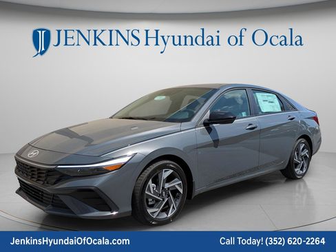 New 2026 Hyundai Elantra Sport FWD image 9