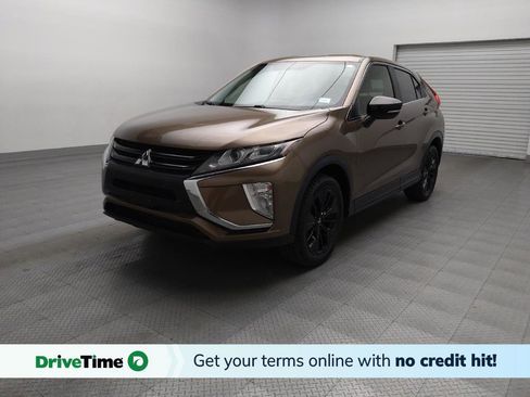 Used 2018 Mitsubishi Eclipse Cross LE image 1