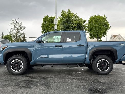New 2026 Toyota Tacoma TRD Off-Road AWD/4WD image 6
