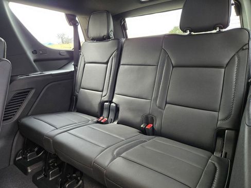 Used 2023 GMC Yukon Denali image 16
