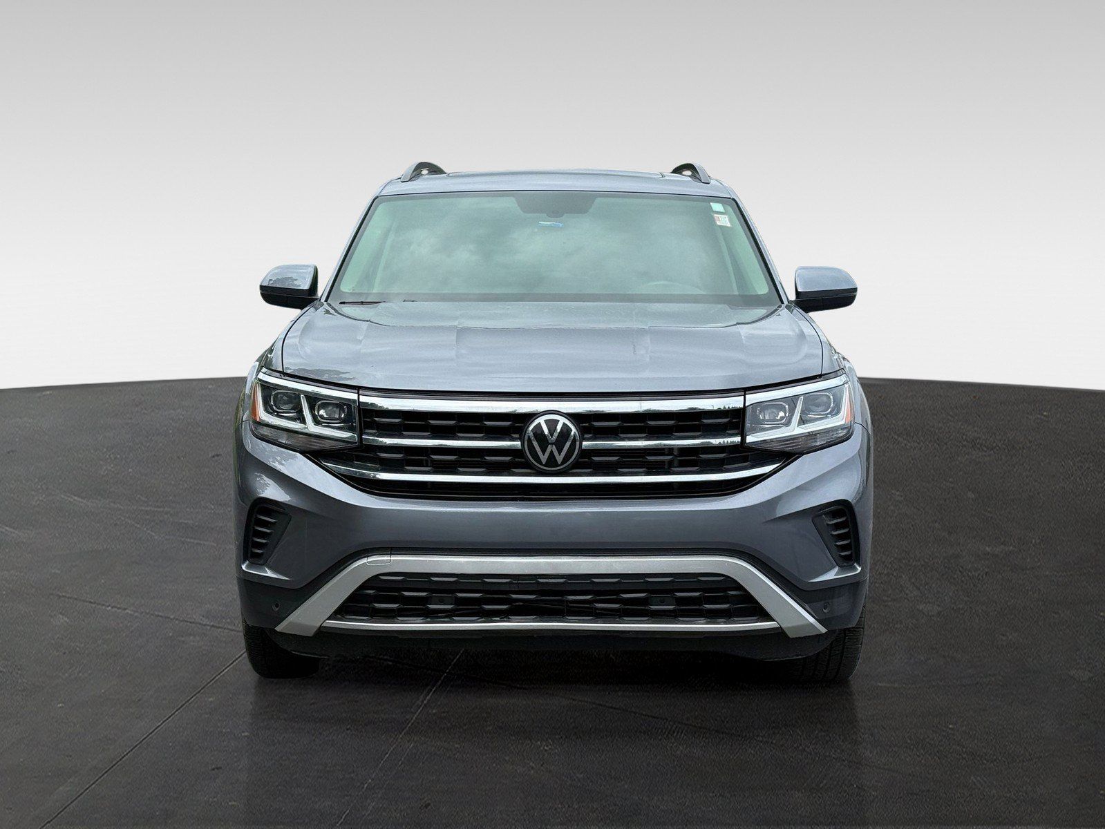 Used 2023 Volkswagen Atlas SE w/ Panoramic Sunroof Package AWD/4WD image 2