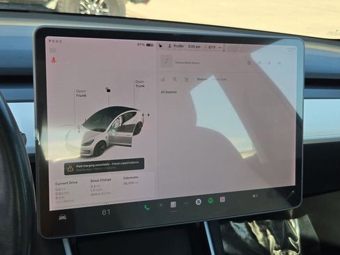 Used 2018 Tesla Model 3 Mid Range image 19