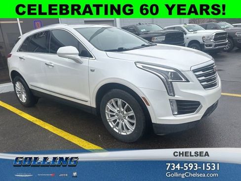 Used 2018 Cadillac XT5 Base image 1