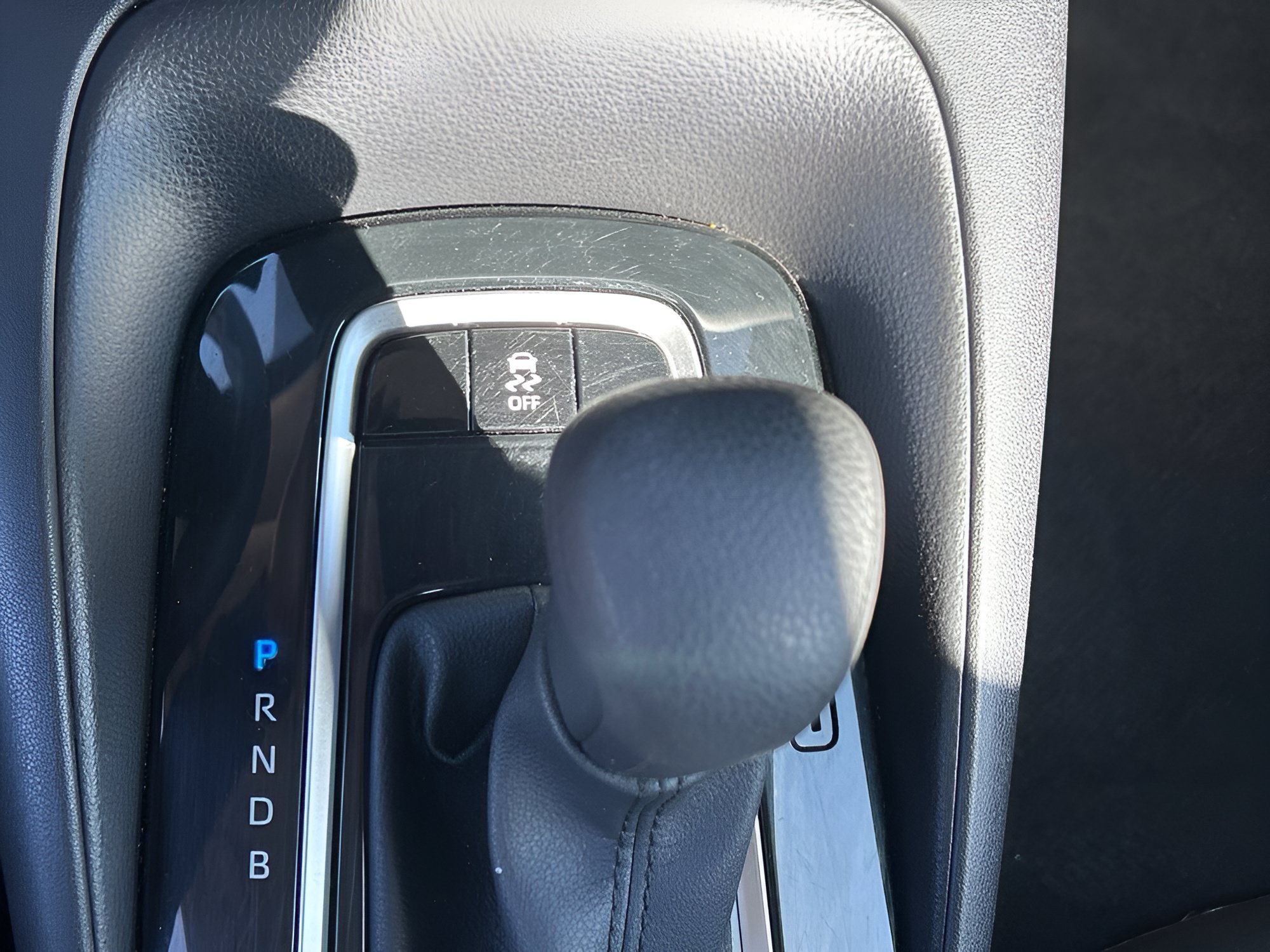 Used 2025 Toyota Corolla LE FWD image 26