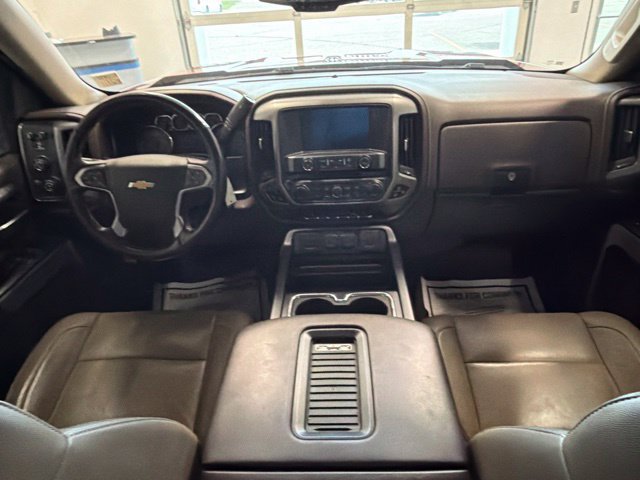 Used 2018 Chevrolet Silverado 1500 LTZ Z71 w/ LTZ Plus Package AWD/4WD image 16