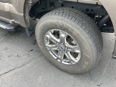Used 2023 Ford F150 Lariat AWD/4WD image 3