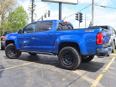 Used 2019 Chevrolet Colorado Z71 AWD/4WD image 11