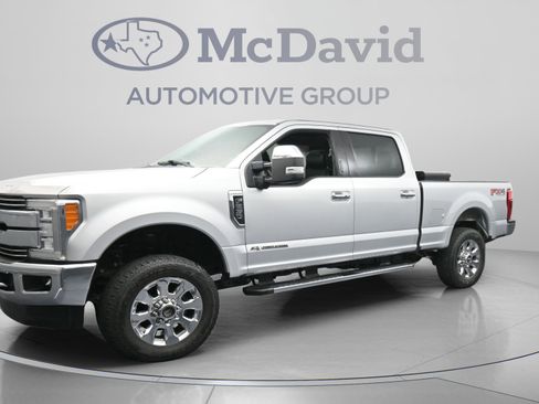 Used 2018 Ford F250 Lariat w/ Lariat Ultimate Package AWD/4WD image 1