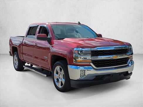 Used 2018 Chevrolet Silverado 1500 LT w/ Texas Edition image 3