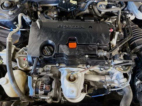 Used 2022 Honda Civic LX image 39