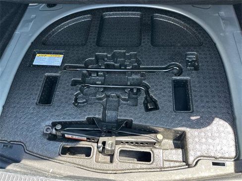 Certified 2023 Toyota Camry SE image 24