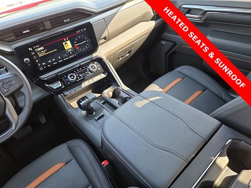 Used 2024 GMC Sierra 1500 AT4 w/ AT4 Preferred Package image 12