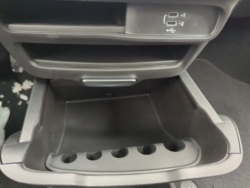 New 2026 Chrysler Pacifica Select FWD image 23