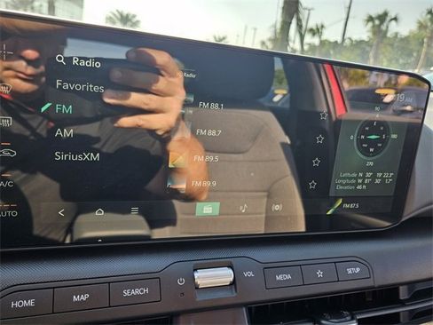 New 2025 Kia K4 EX image 17