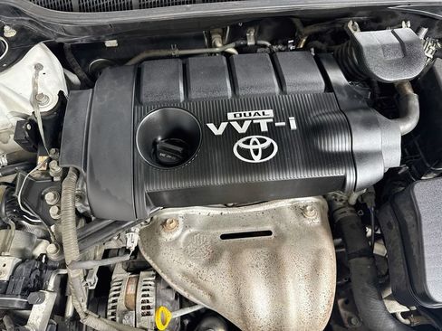 Used 2010 Toyota Camry SE FWD image 35