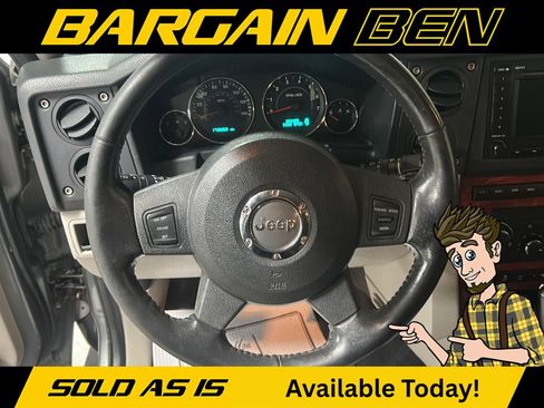 Used 2007 Jeep Commander Limited image 18