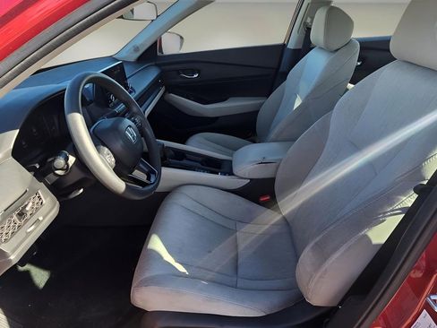 Used 2023 Honda Accord EX image 11