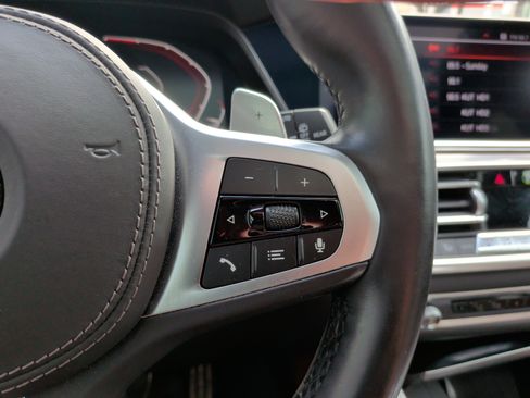 Used 2019 BMW X5 xDrive50i w/ M Sport Package image 20